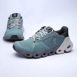 ON Cloudflyer Waterproof Sea / Glacier Women's US Size W6 21.99219